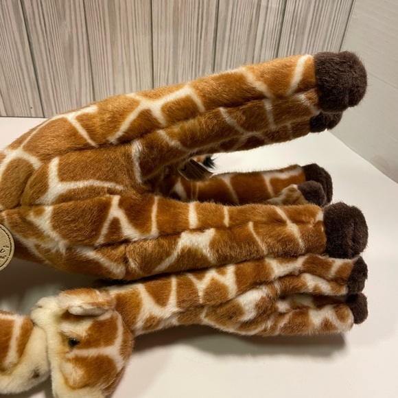 Aurora Miyoni Giraffe Plush - Picture 5 of 7